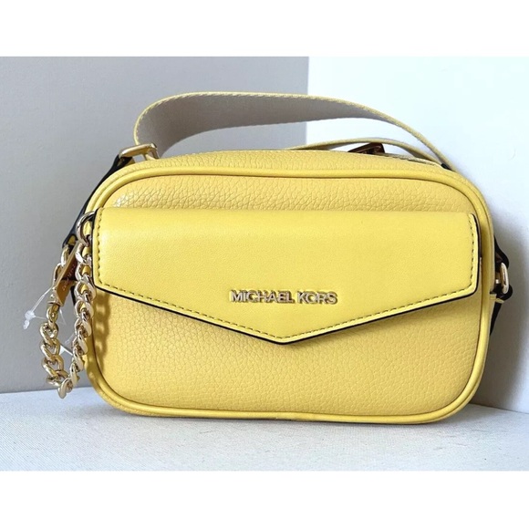 New Michael Kors Maisie Small 2-in-1 Camera Crossbody Leather Golden Yellow - Picture 2 of 6